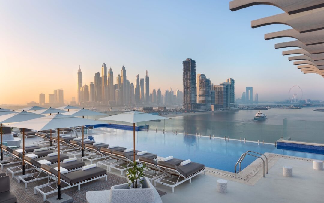 Why choose a vacation rental rather than a hotel in Dubai?